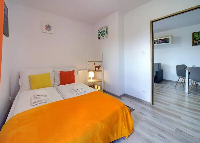 Przestronny Sun Seasons 24 W Szklarskiej Porebie Z Widokiem Na Gory By Renters Apartamento Szklarska Poręba